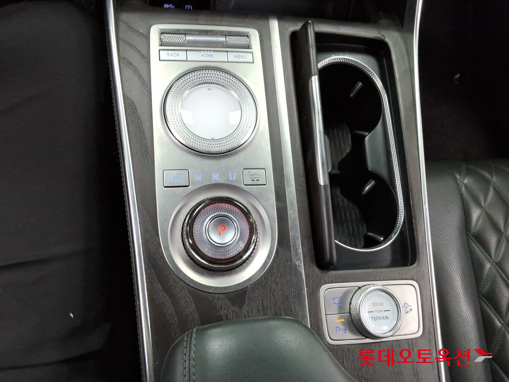 2020 - genesis gv80