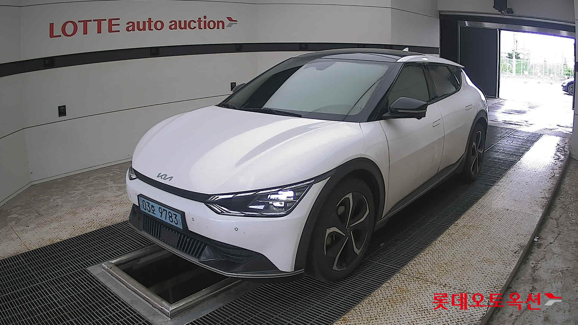 2022 - kia ev6