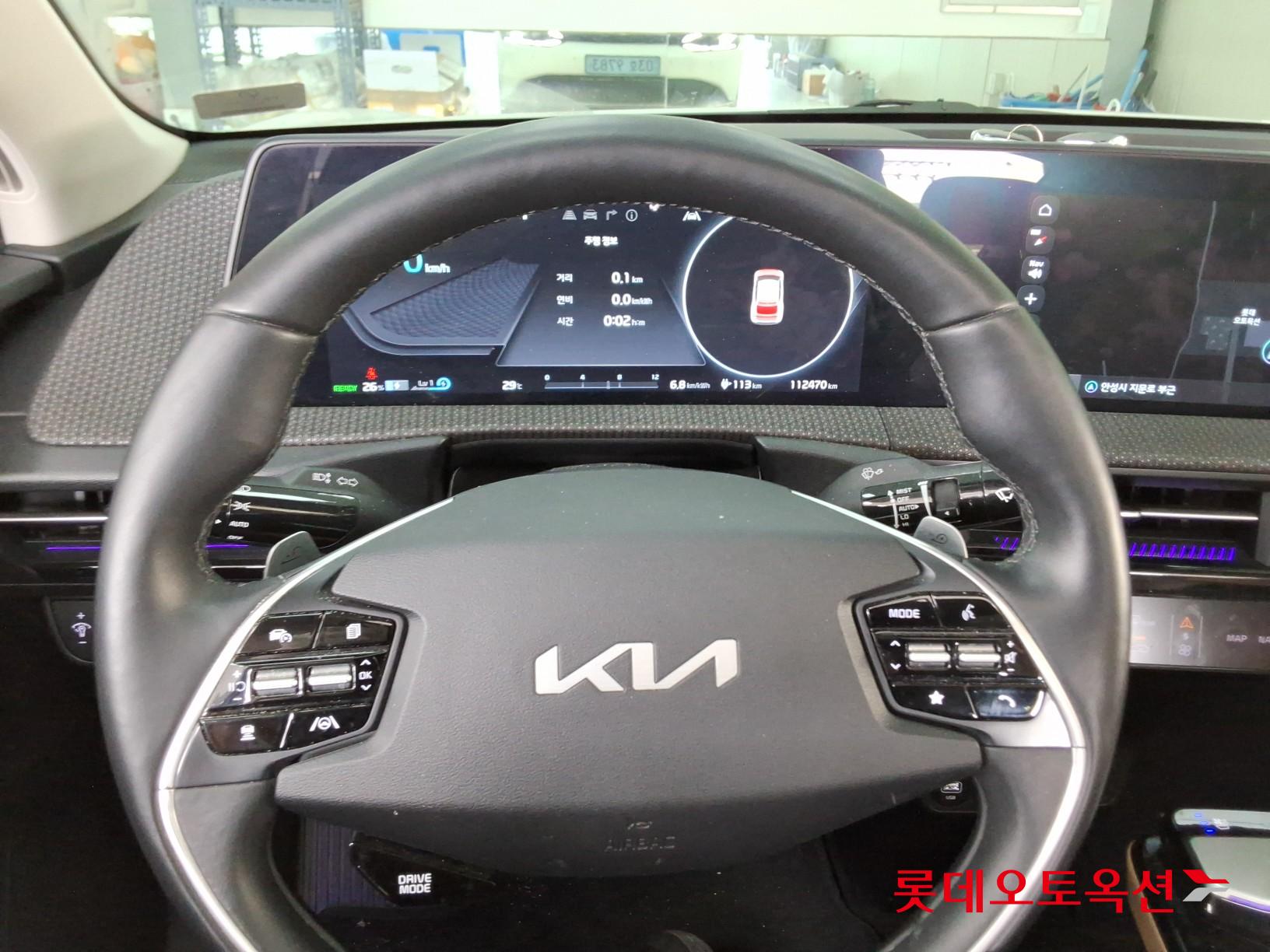 2022 - kia ev6