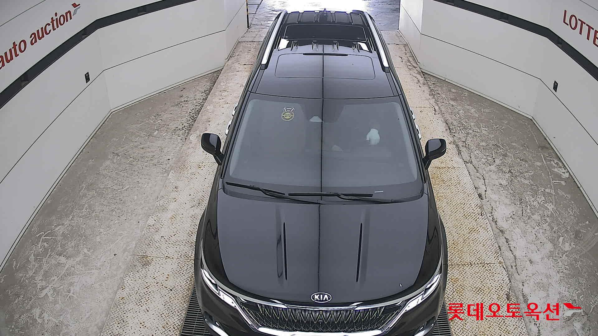 2021 - kia carnival