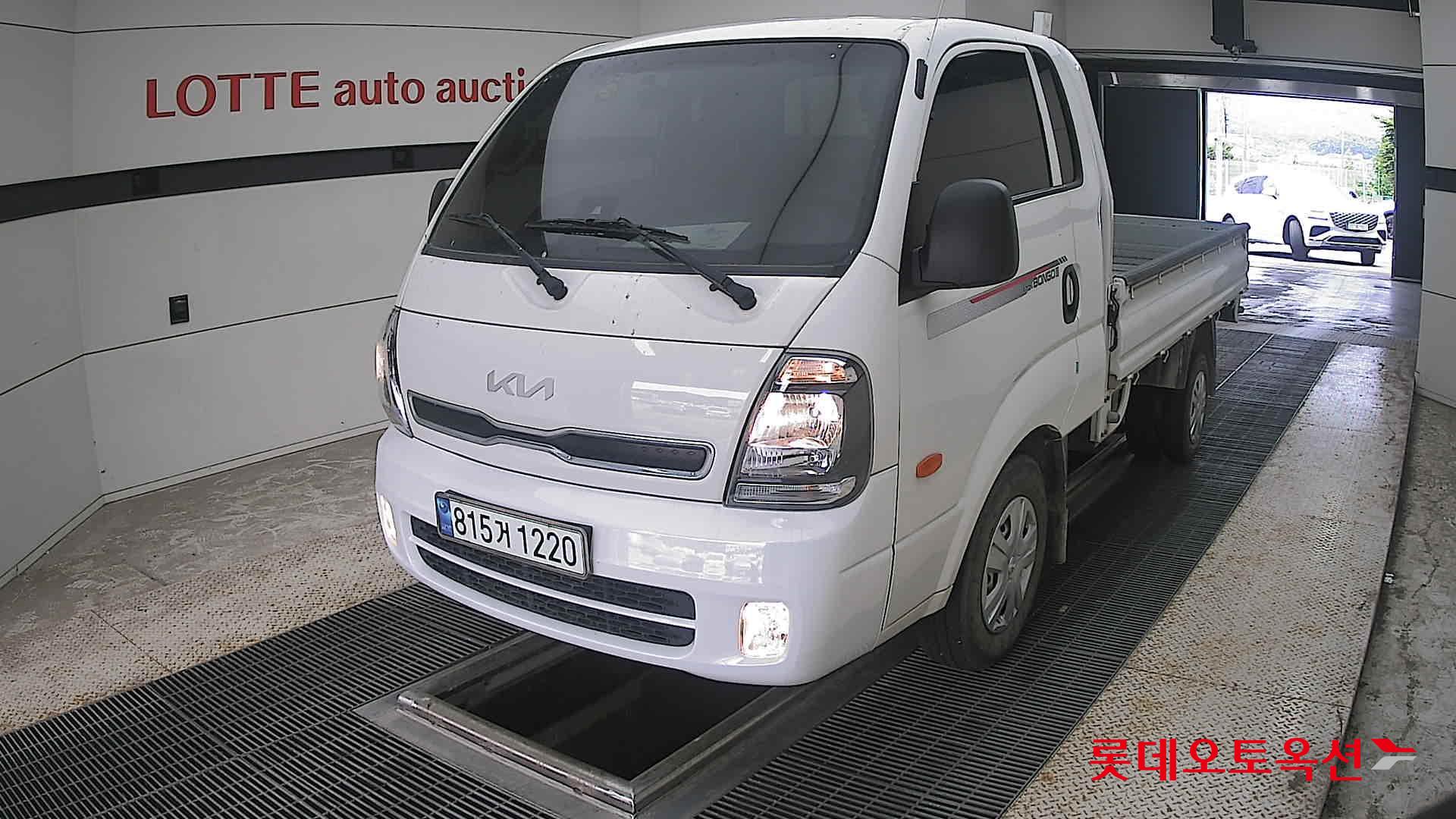 2023 - kia bongo