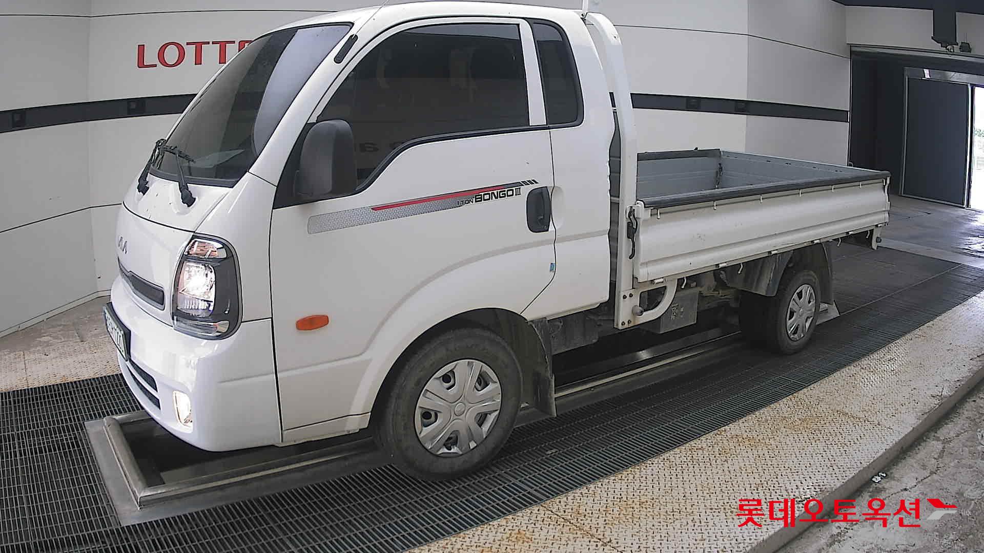 2023 - kia bongo