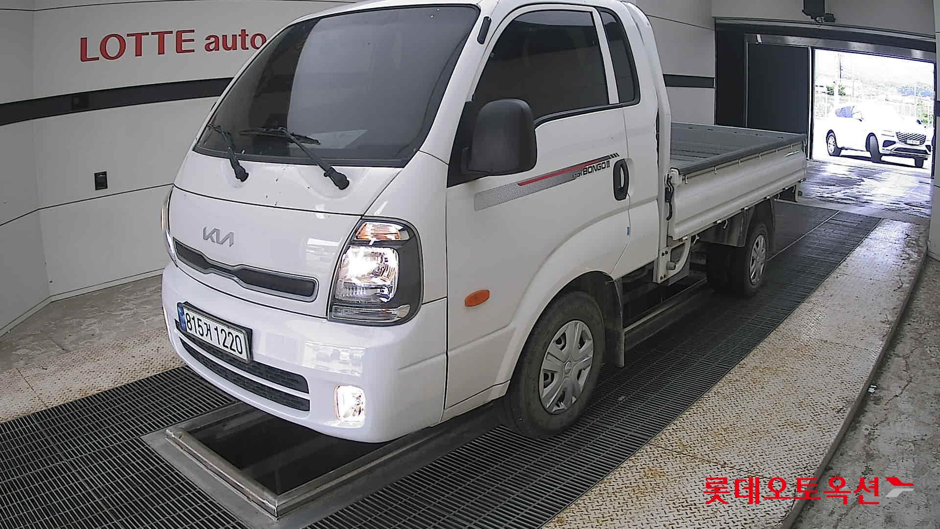 2023 - kia bongo