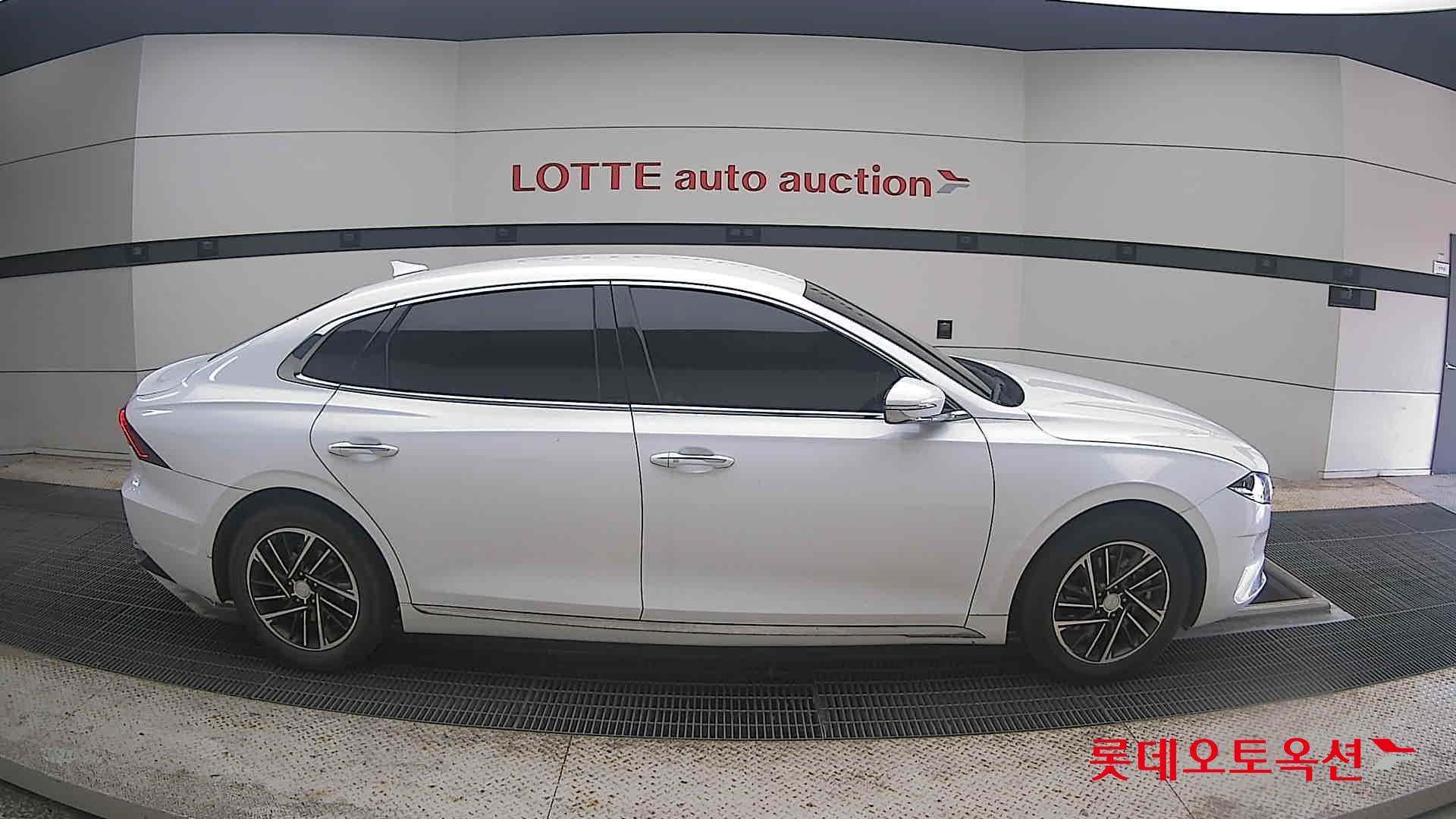 2022 - hyundai grandeur