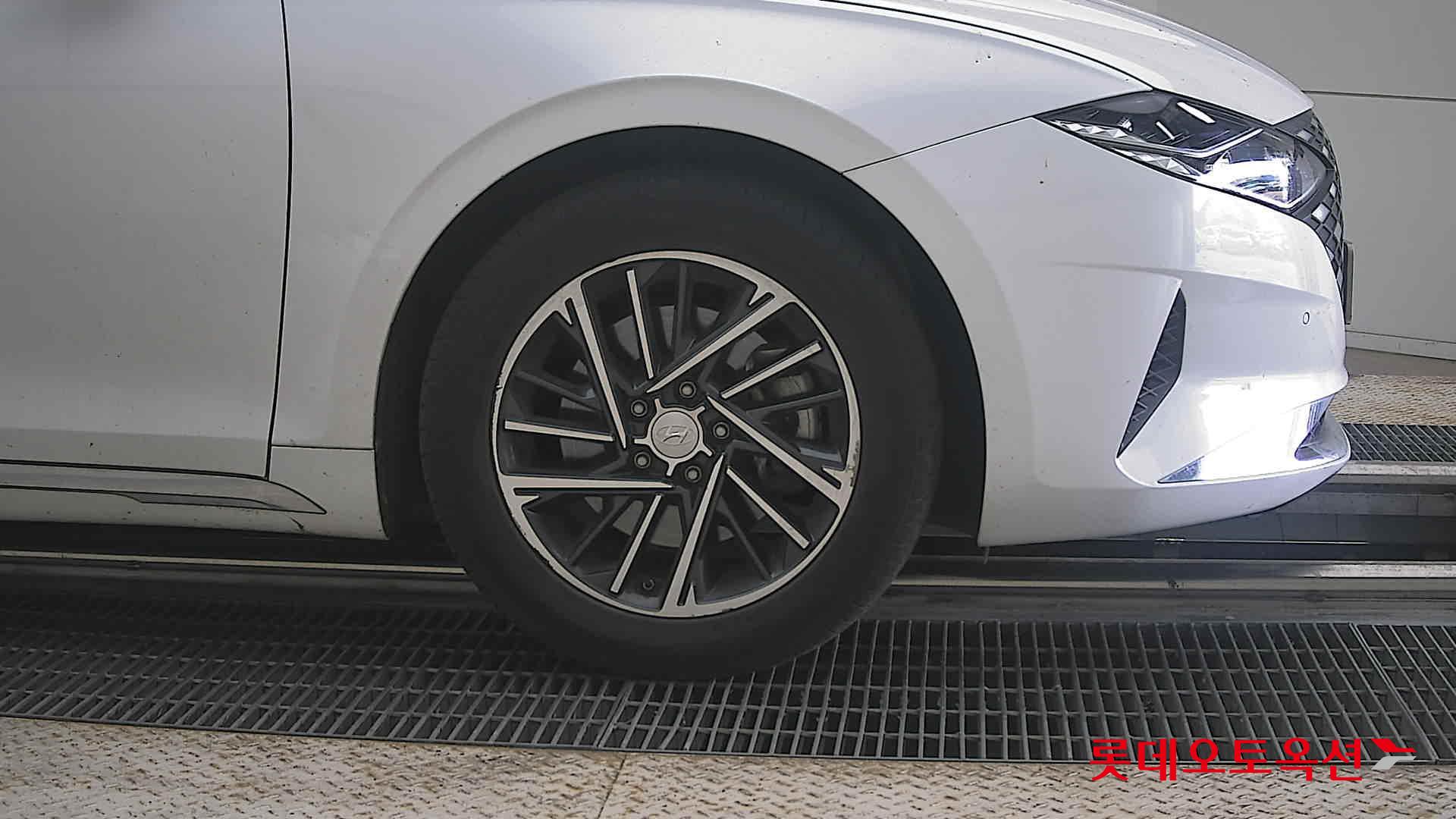 2022 - hyundai grandeur