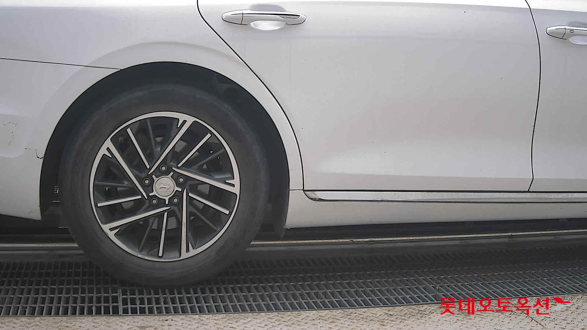 2022 - hyundai grandeur