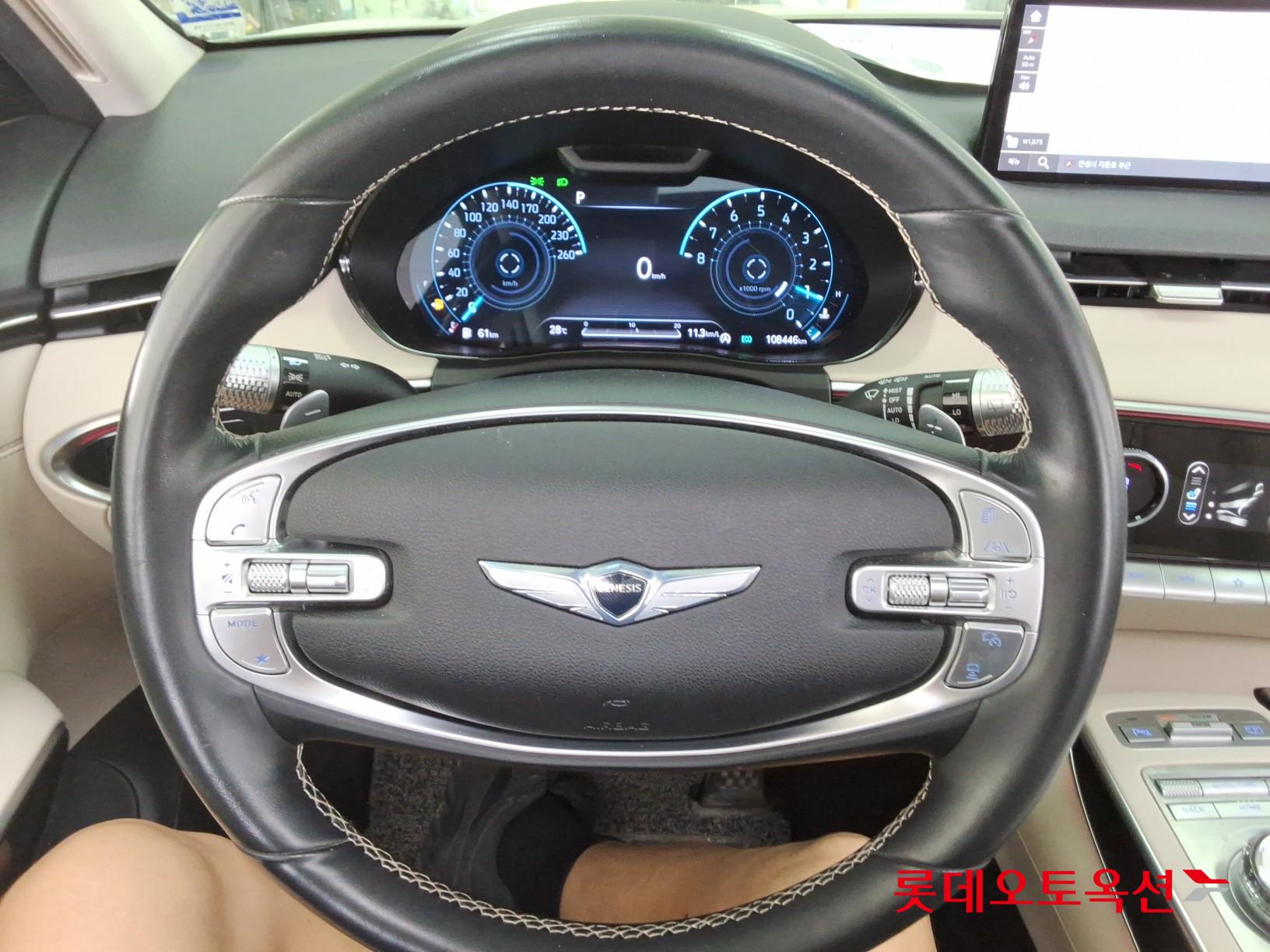 2021 - genesis gv70