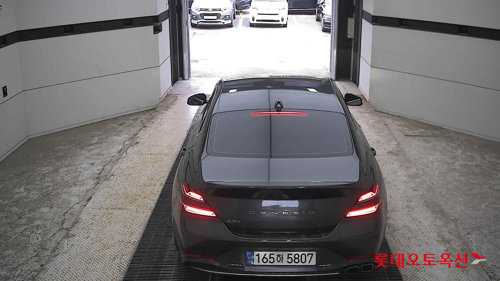 2023 - genesis g70