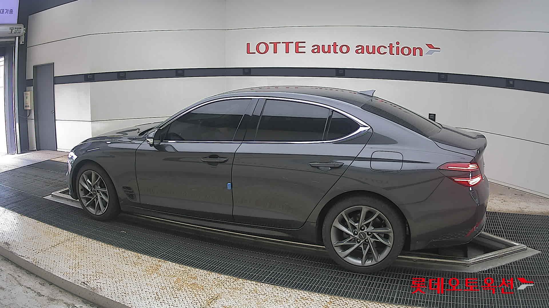 2023 - genesis g70
