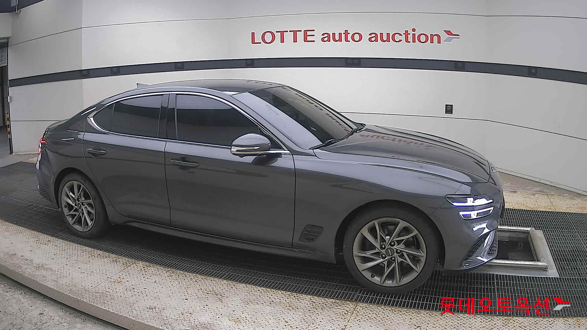 2023 - genesis g70