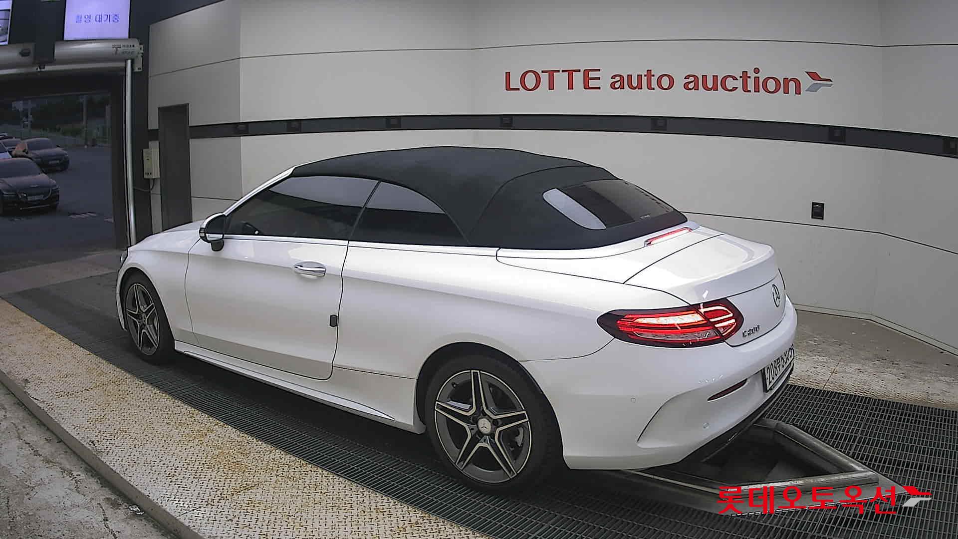 2019 - mercedes-benz c200