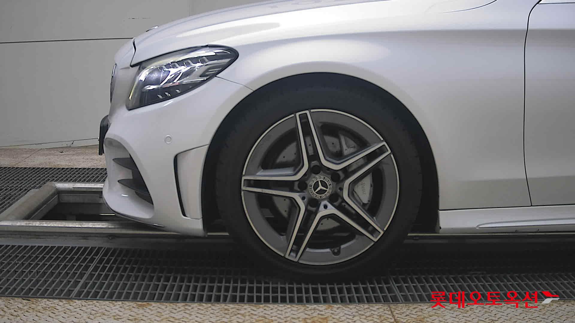 2019 - mercedes-benz c200