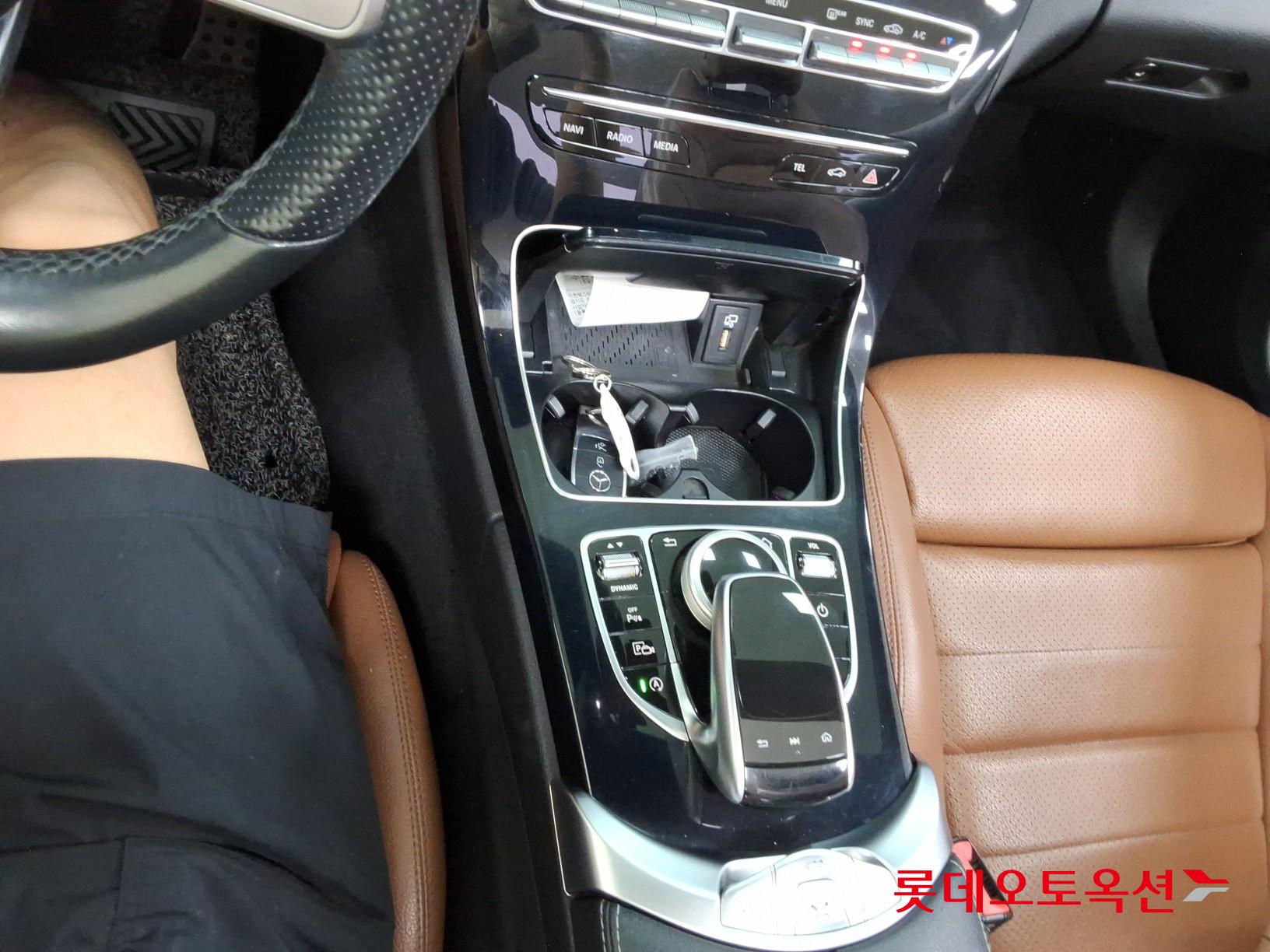 2019 - mercedes-benz c200