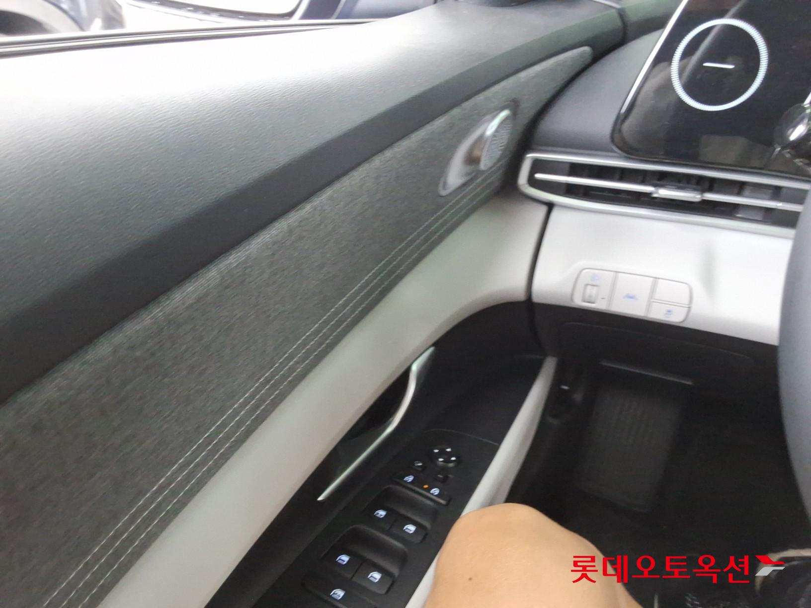 2023 - hyundai avante