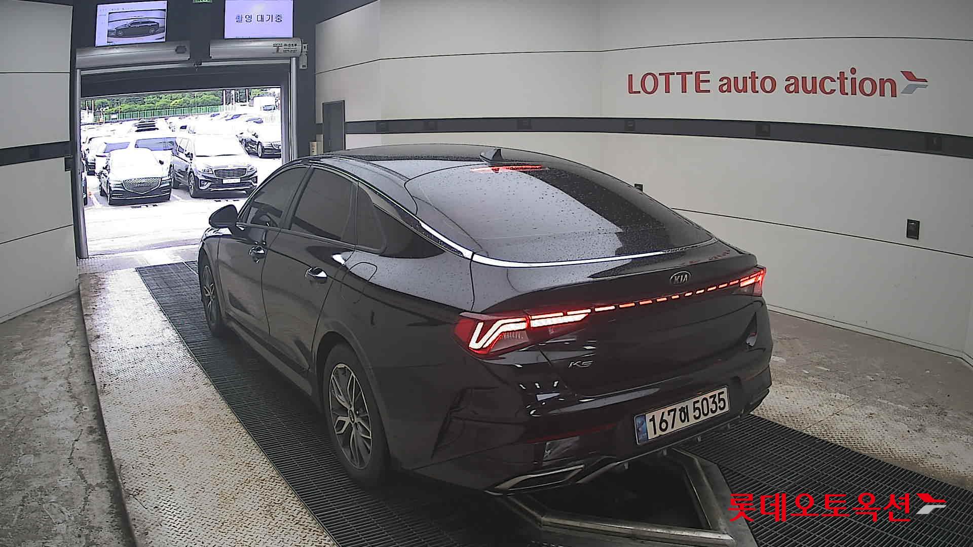 2021 - kia k5