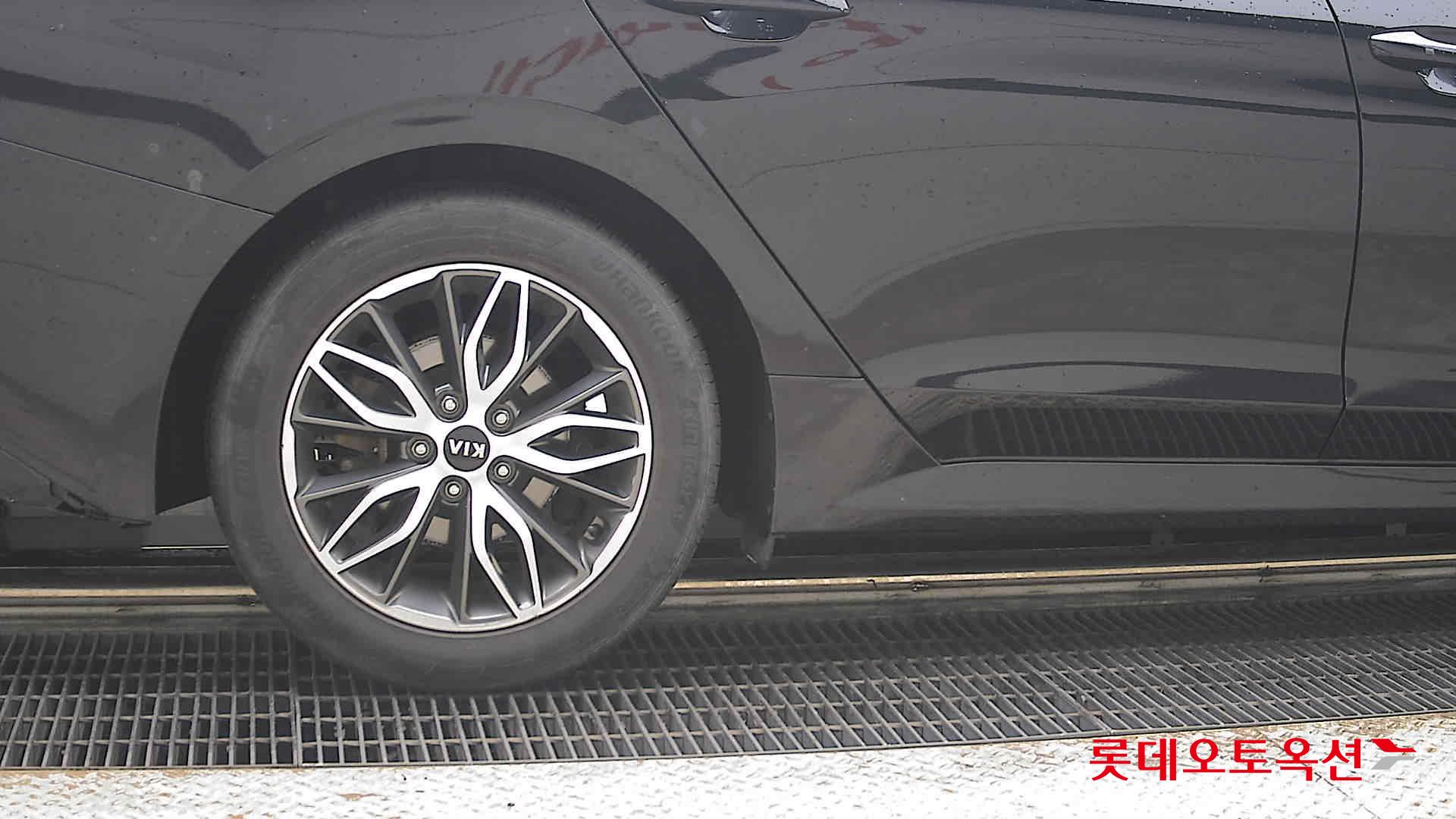 2021 - kia k5