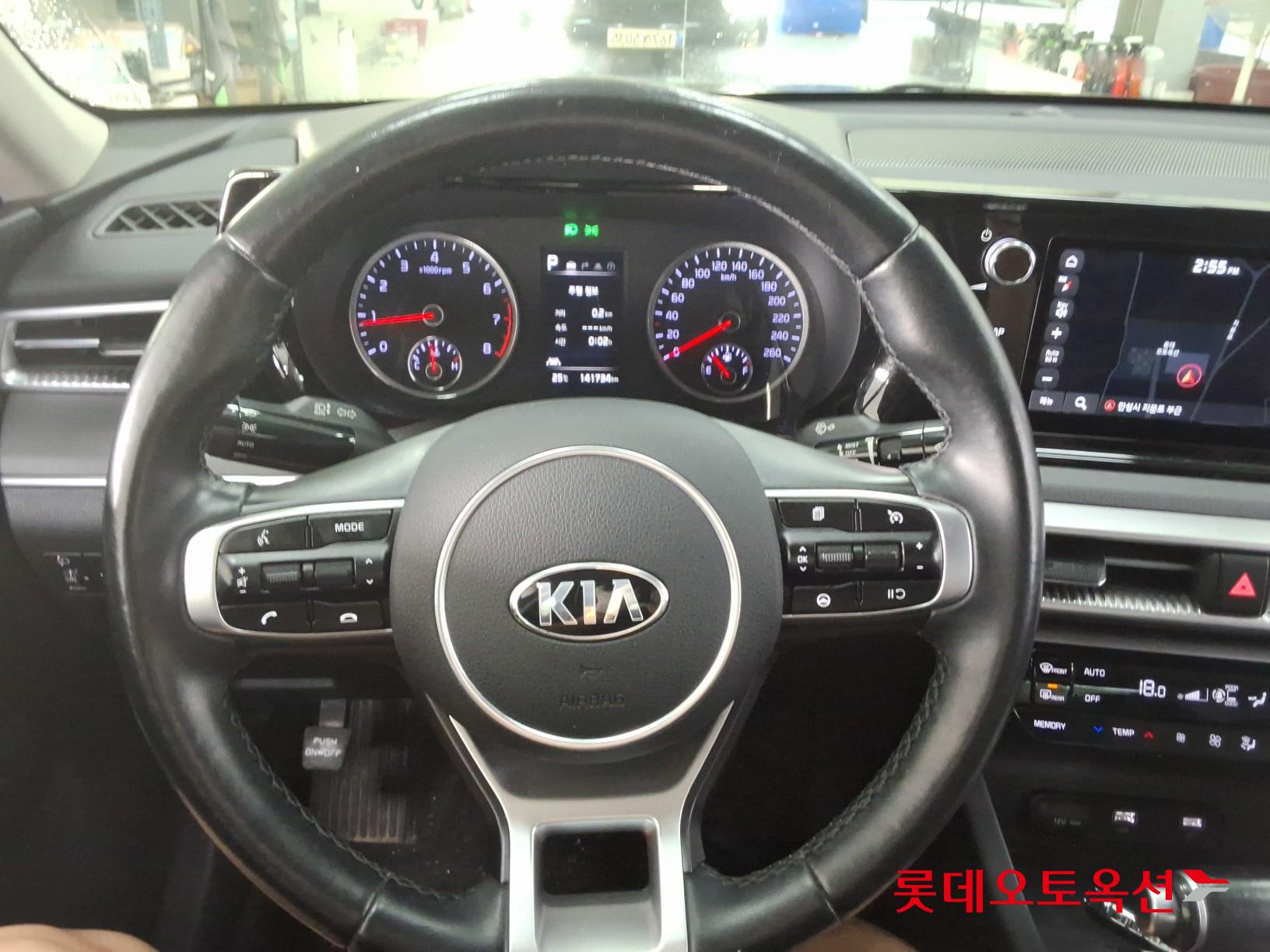 2021 - kia k5