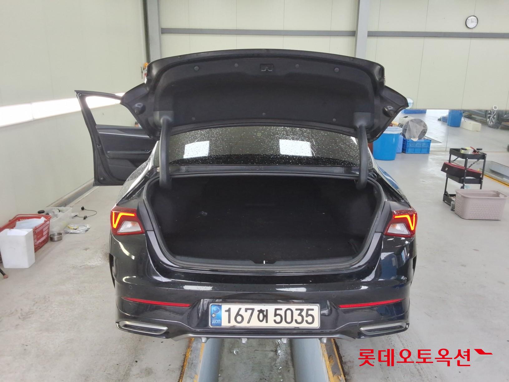 2021 - kia k5