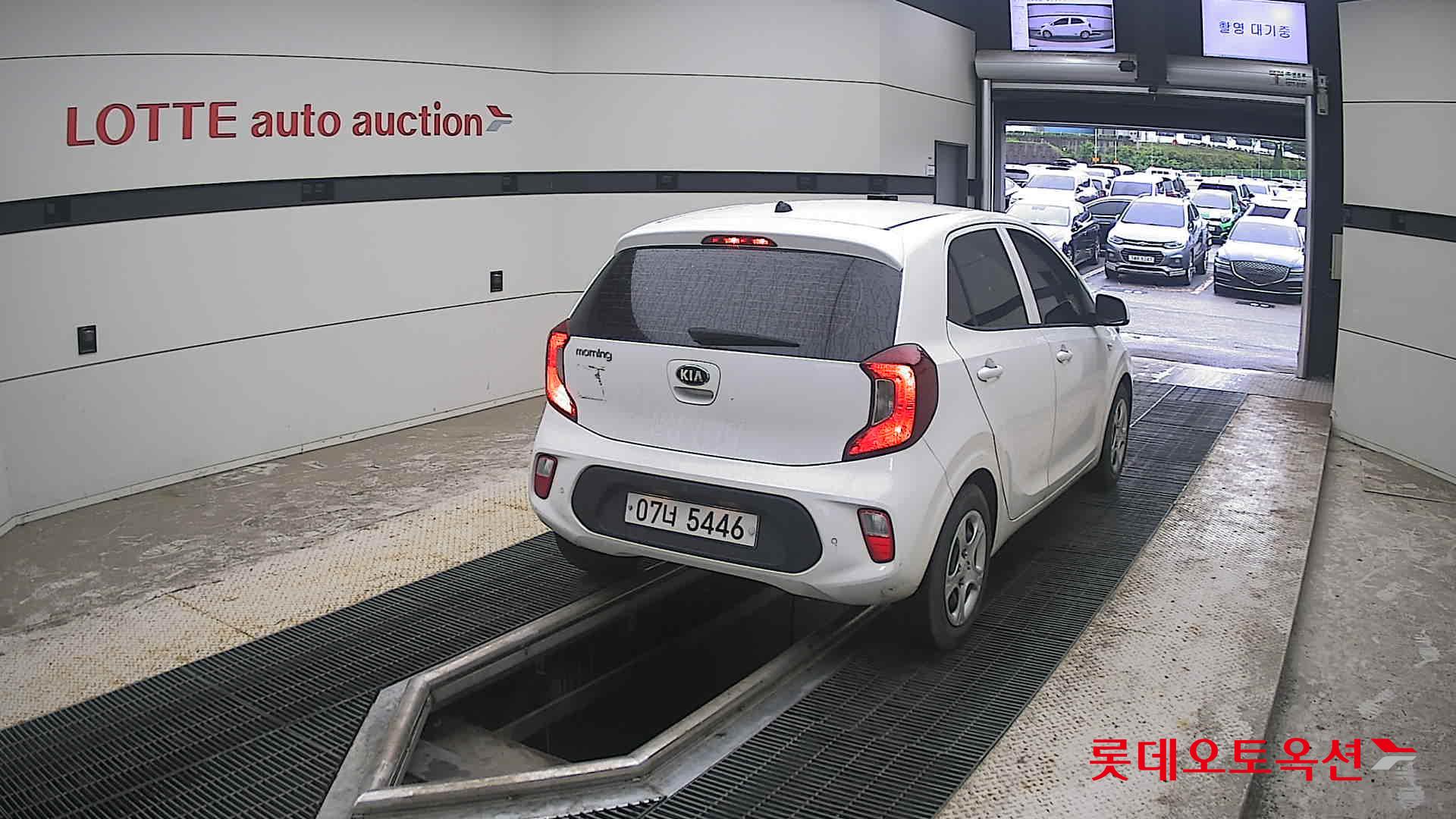 2019 - kia morning
