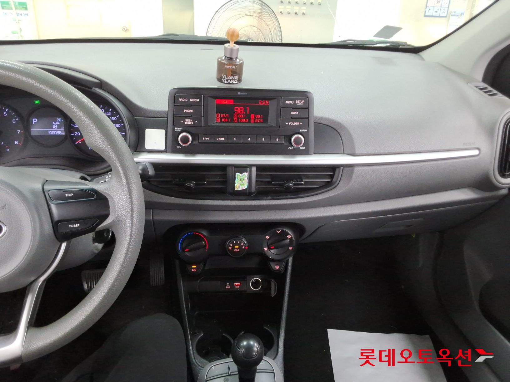2019 - kia morning