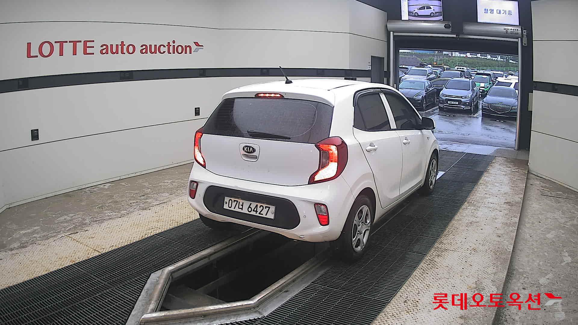 2019 - kia morning