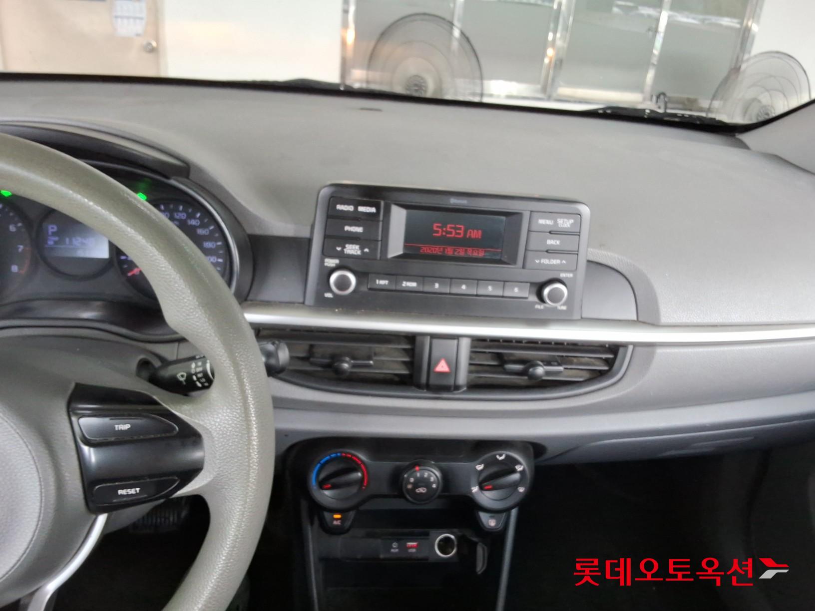 2019 - kia morning