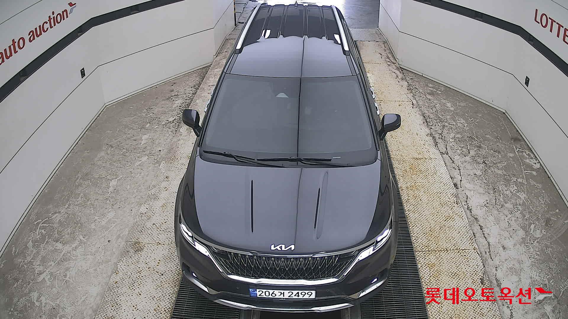 2023 - kia carnival