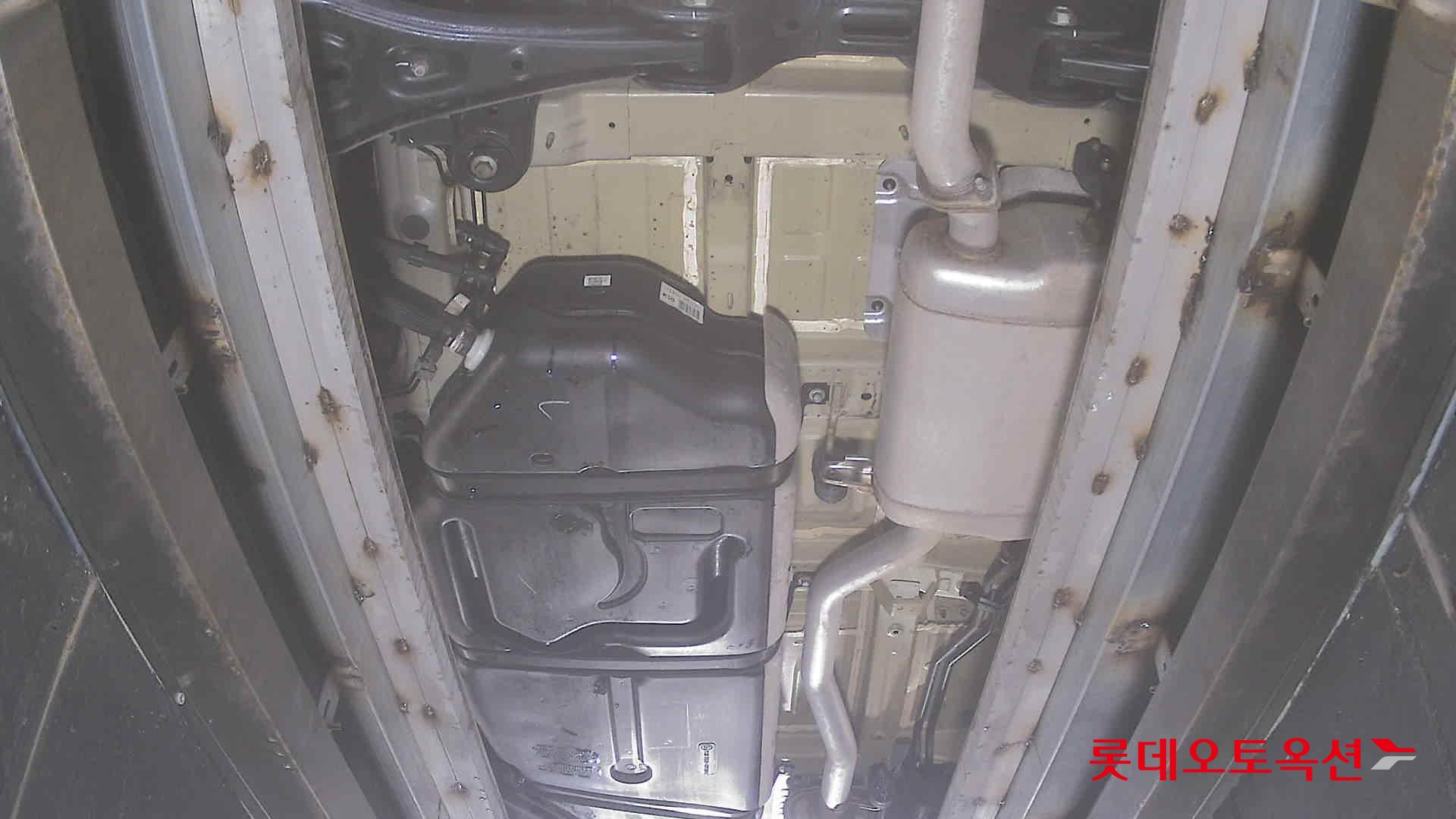 2023 - kia carnival
