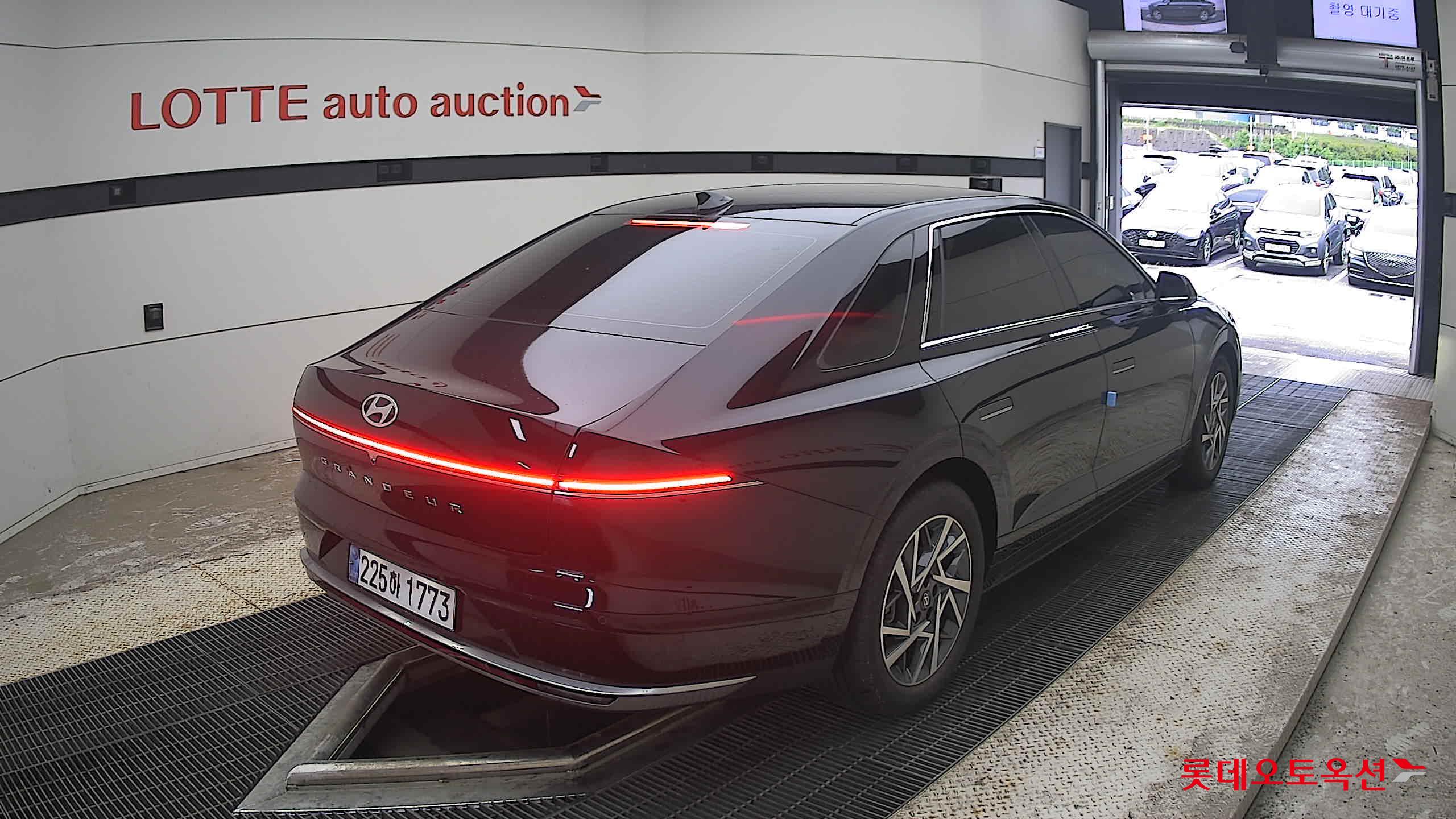 2025 - hyundai grandeur