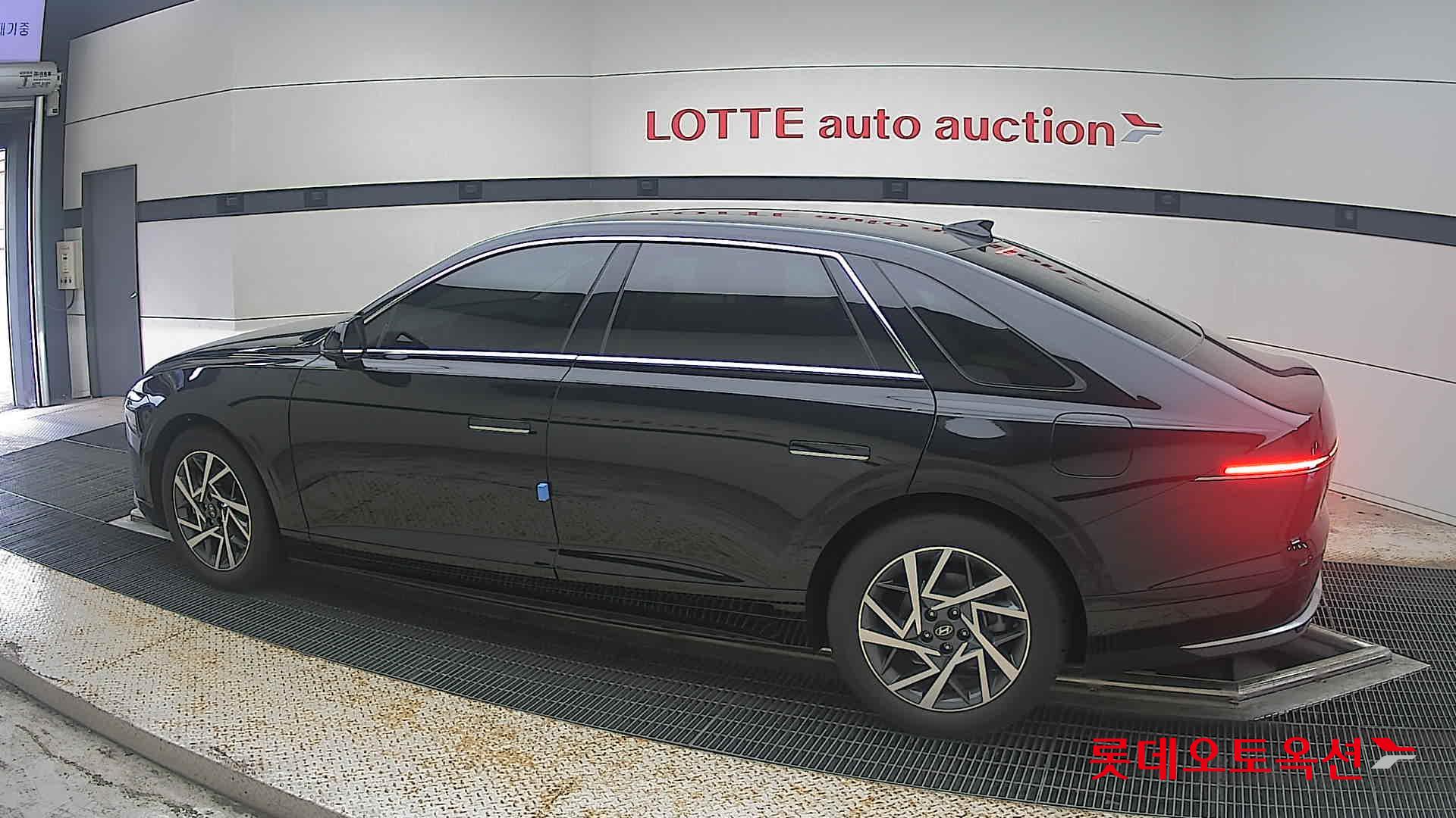 2025 - hyundai grandeur