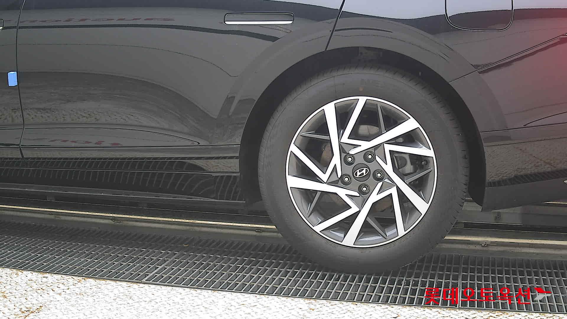 2025 - hyundai grandeur
