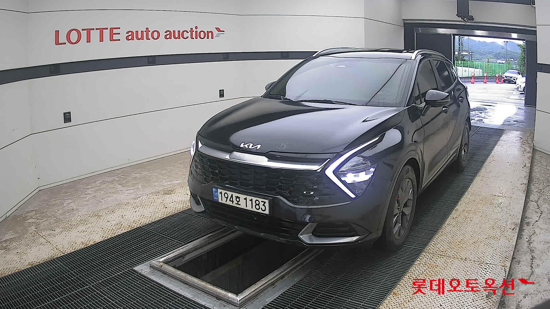 2022 - kia sportage