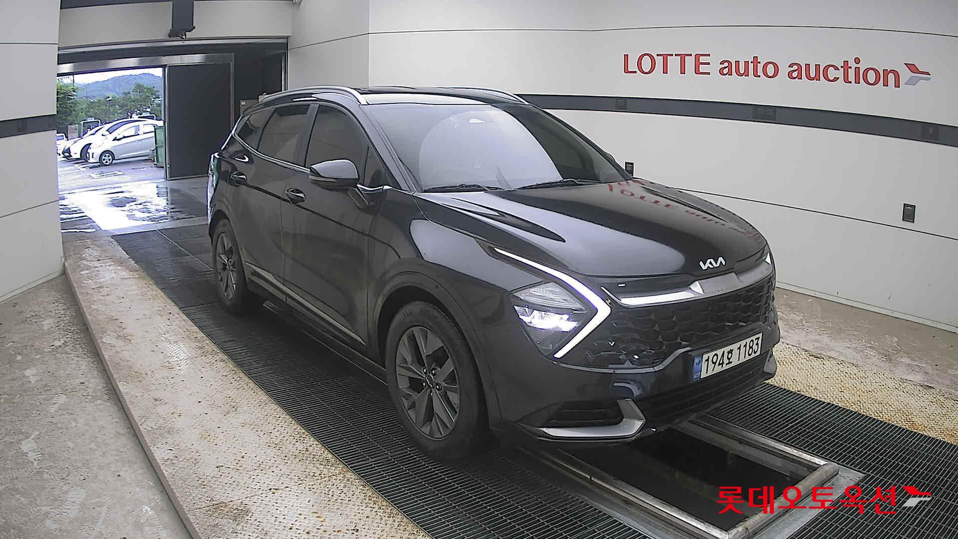 2022 - kia sportage