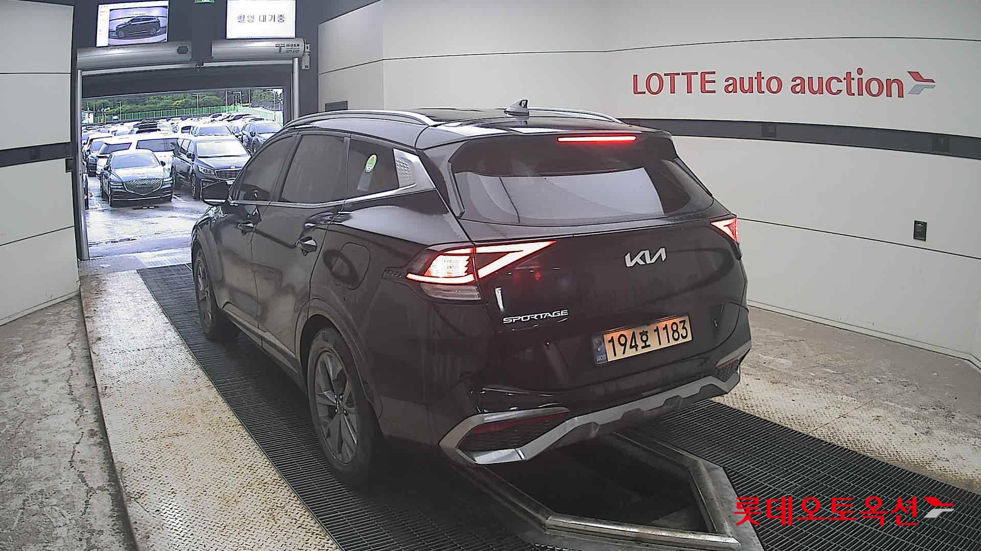 2022 - kia sportage