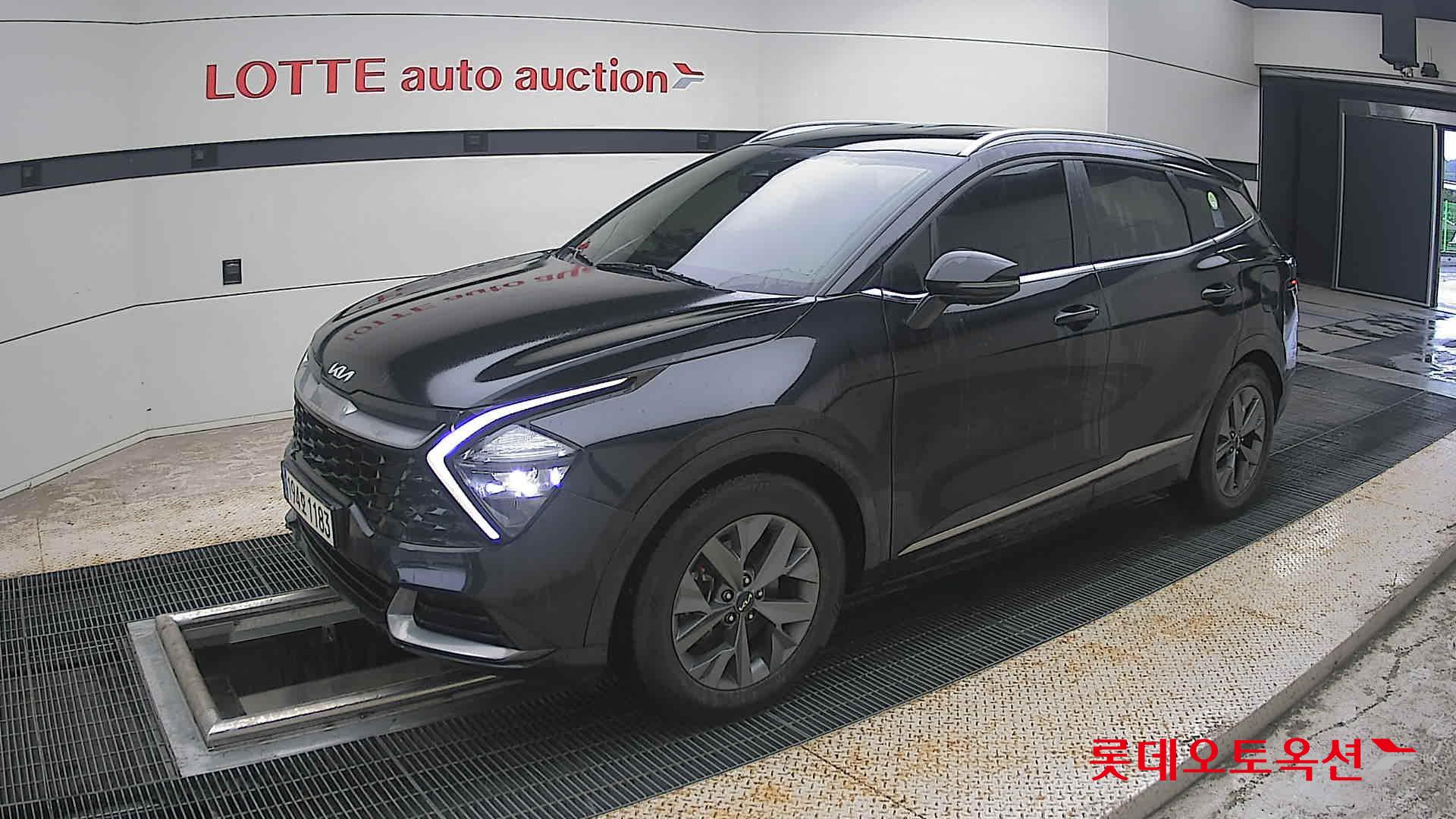 2022 - kia sportage
