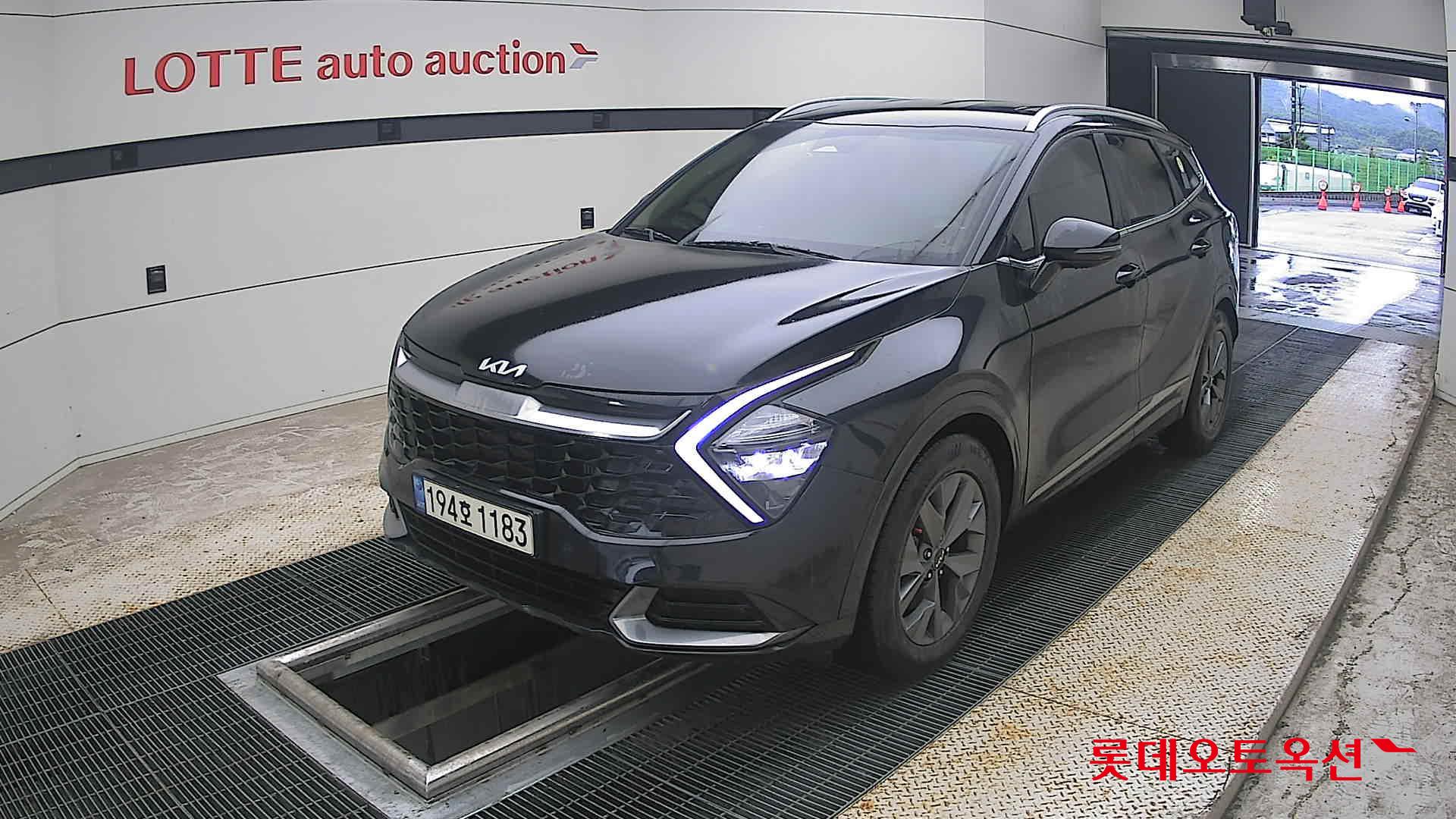 2022 - kia sportage