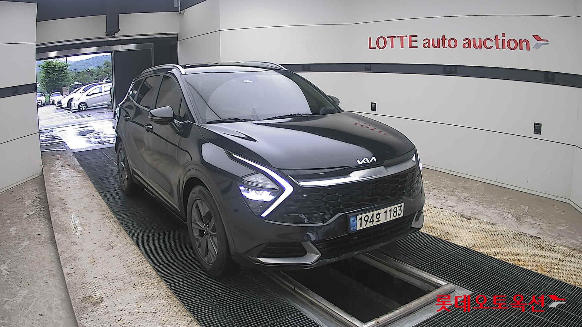 2022 - kia sportage