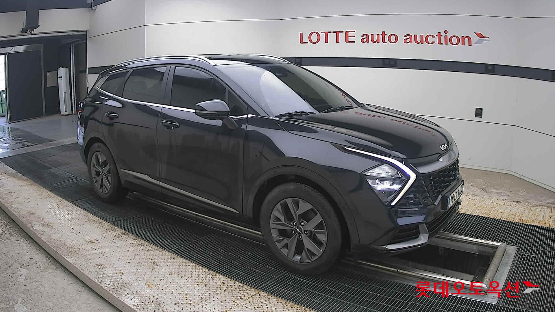 2022 - kia sportage