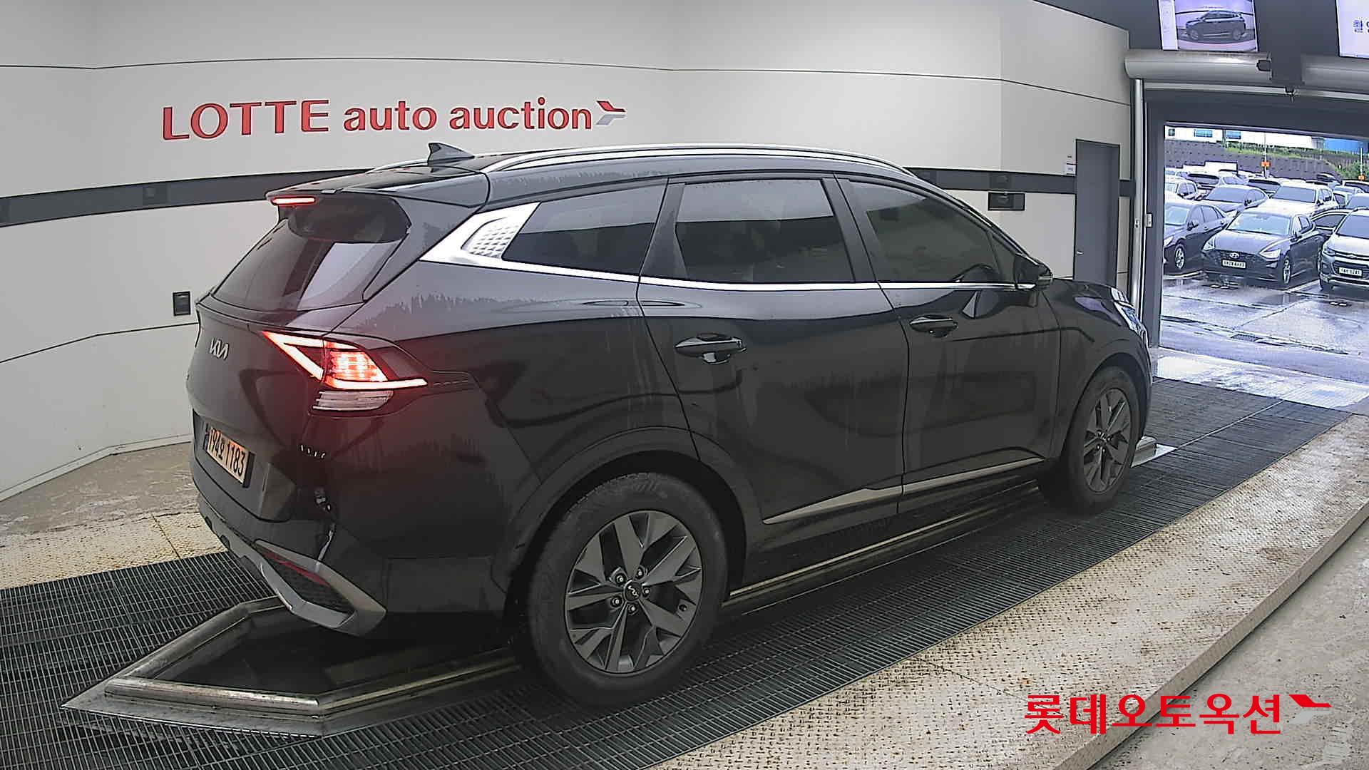 2022 - kia sportage