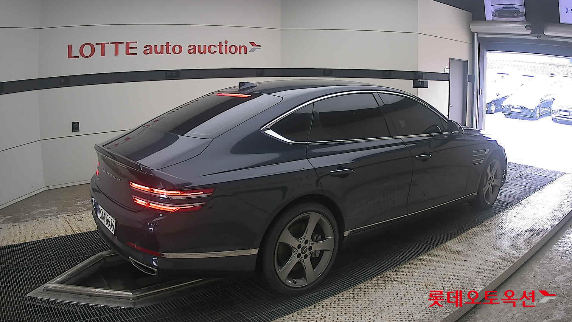 2023 - genesis g80