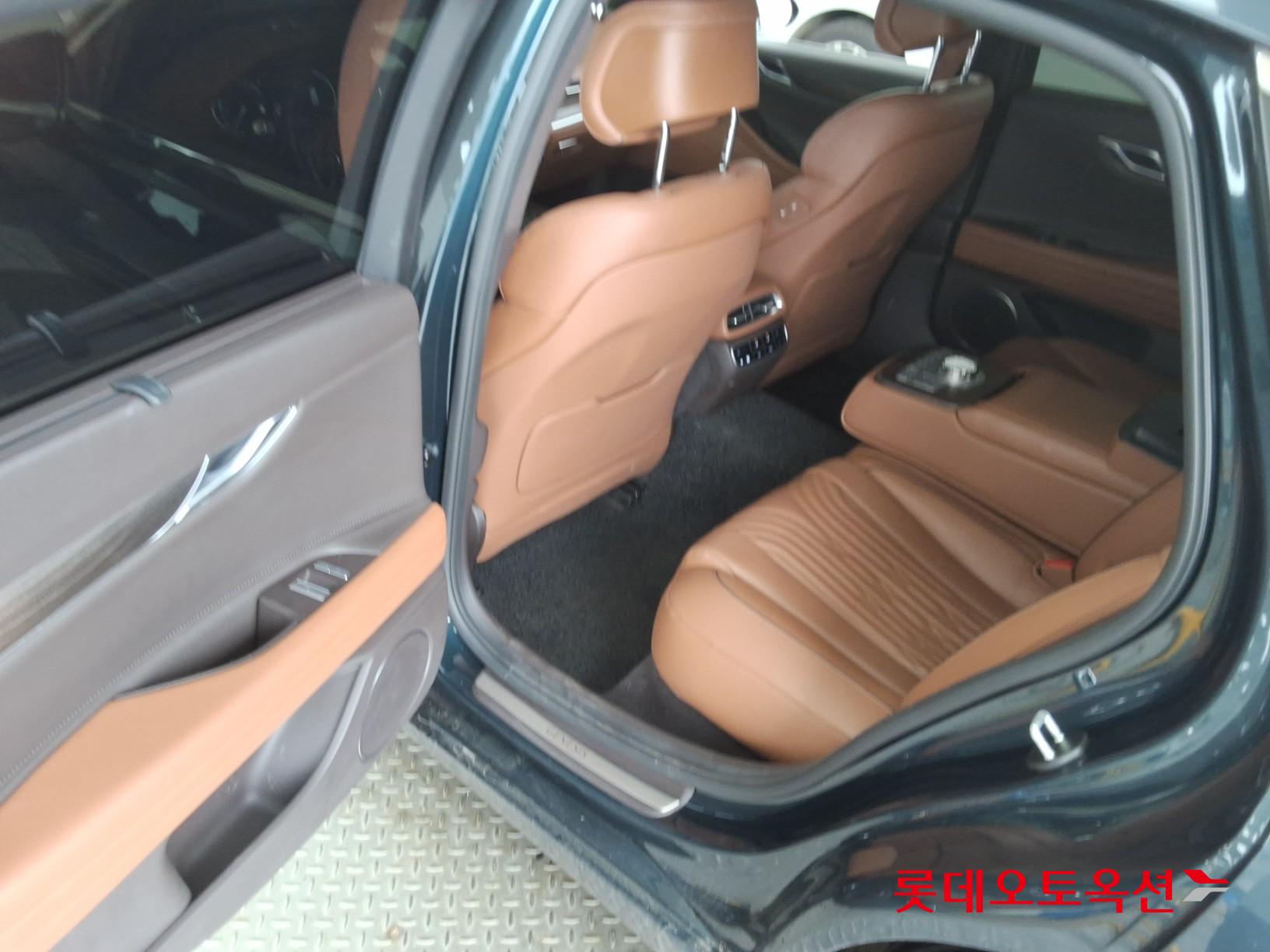 2023 - genesis g80