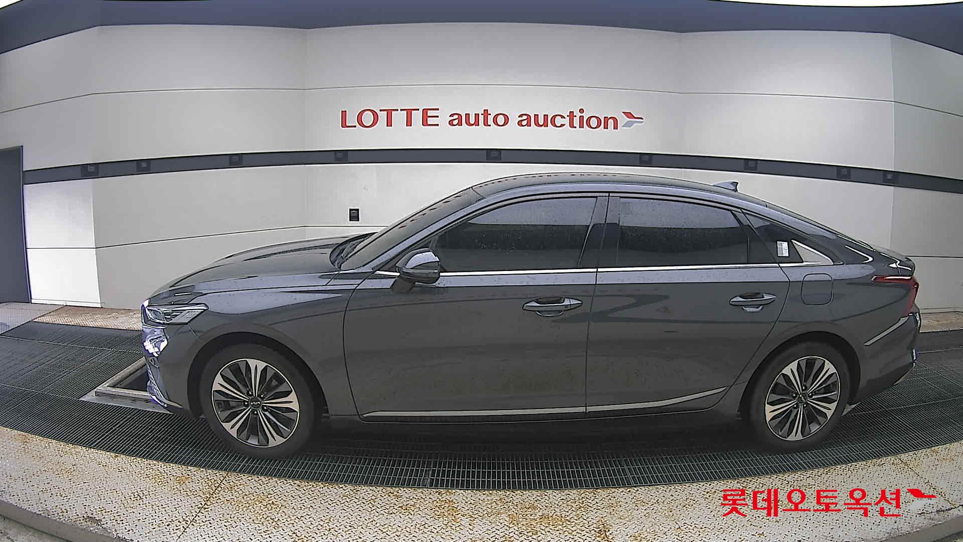 2023 - kia k8
