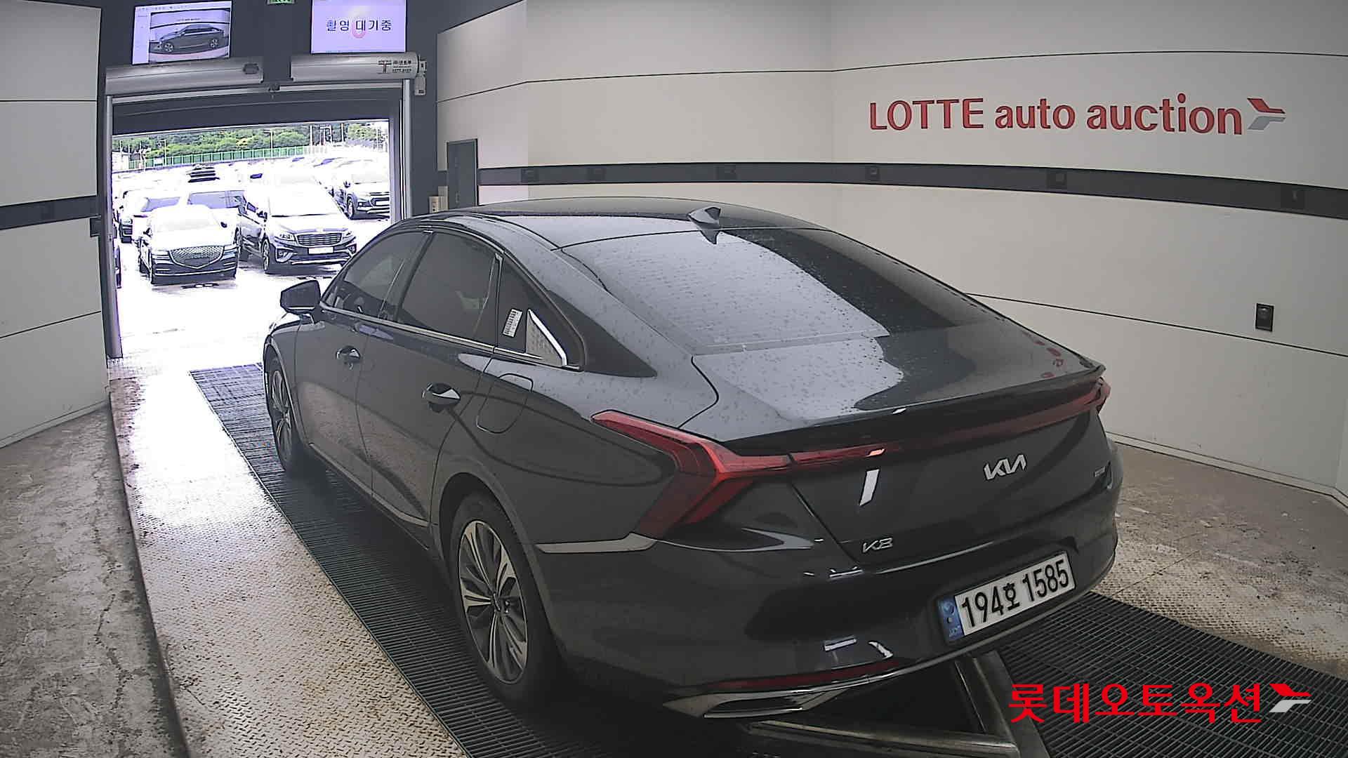 2023 - kia k8