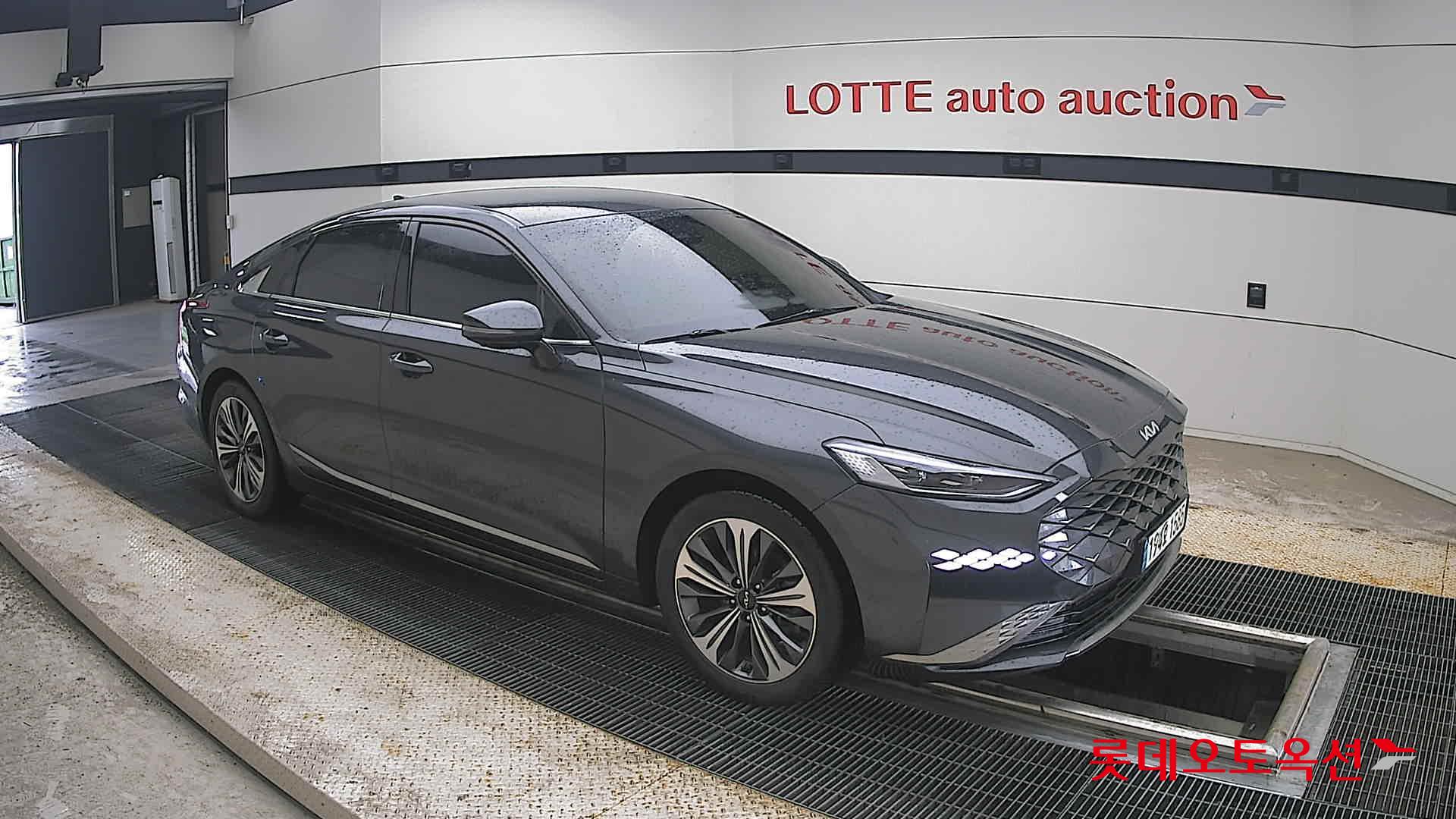2023 - kia k8