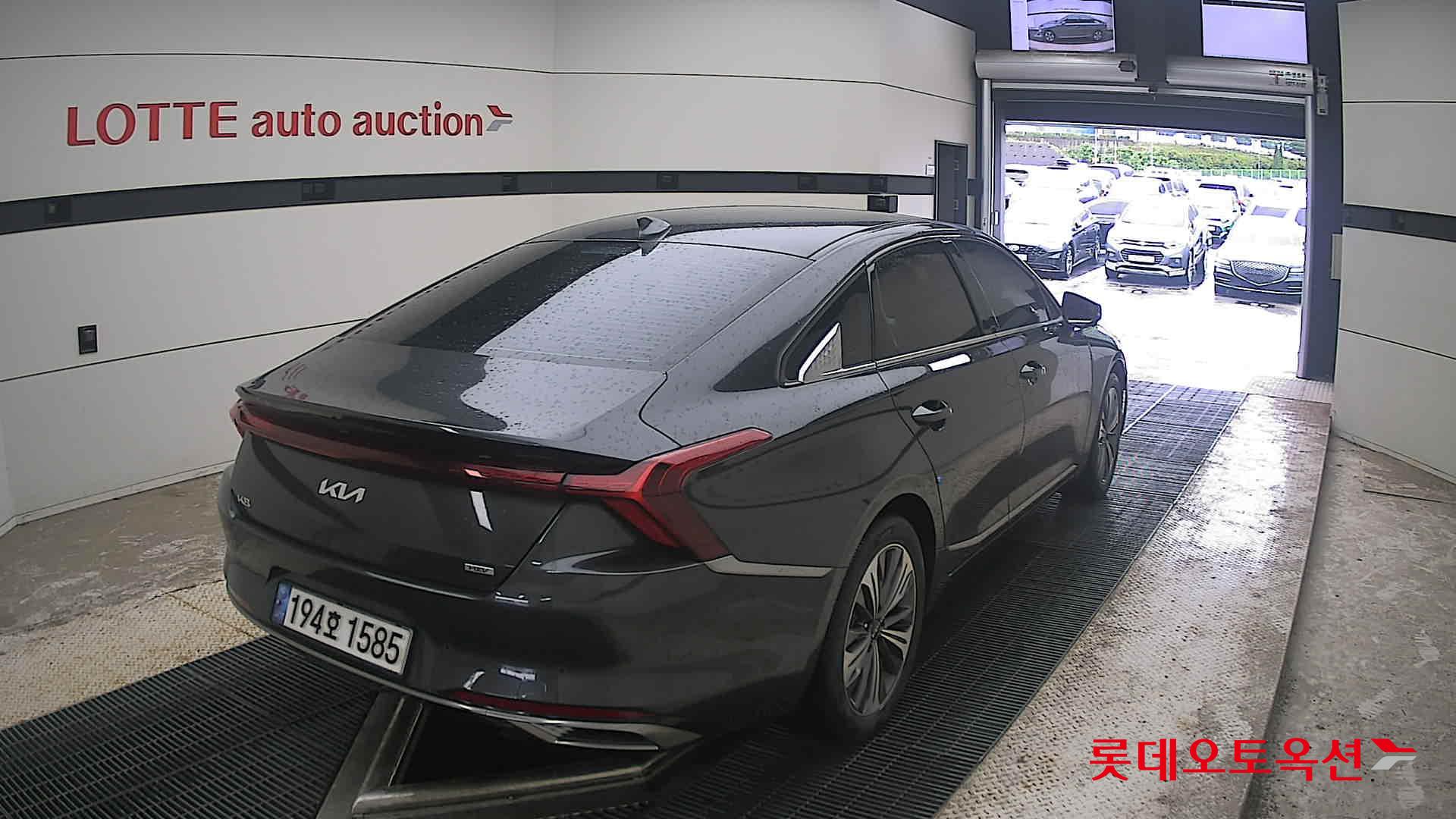 2023 - kia k8