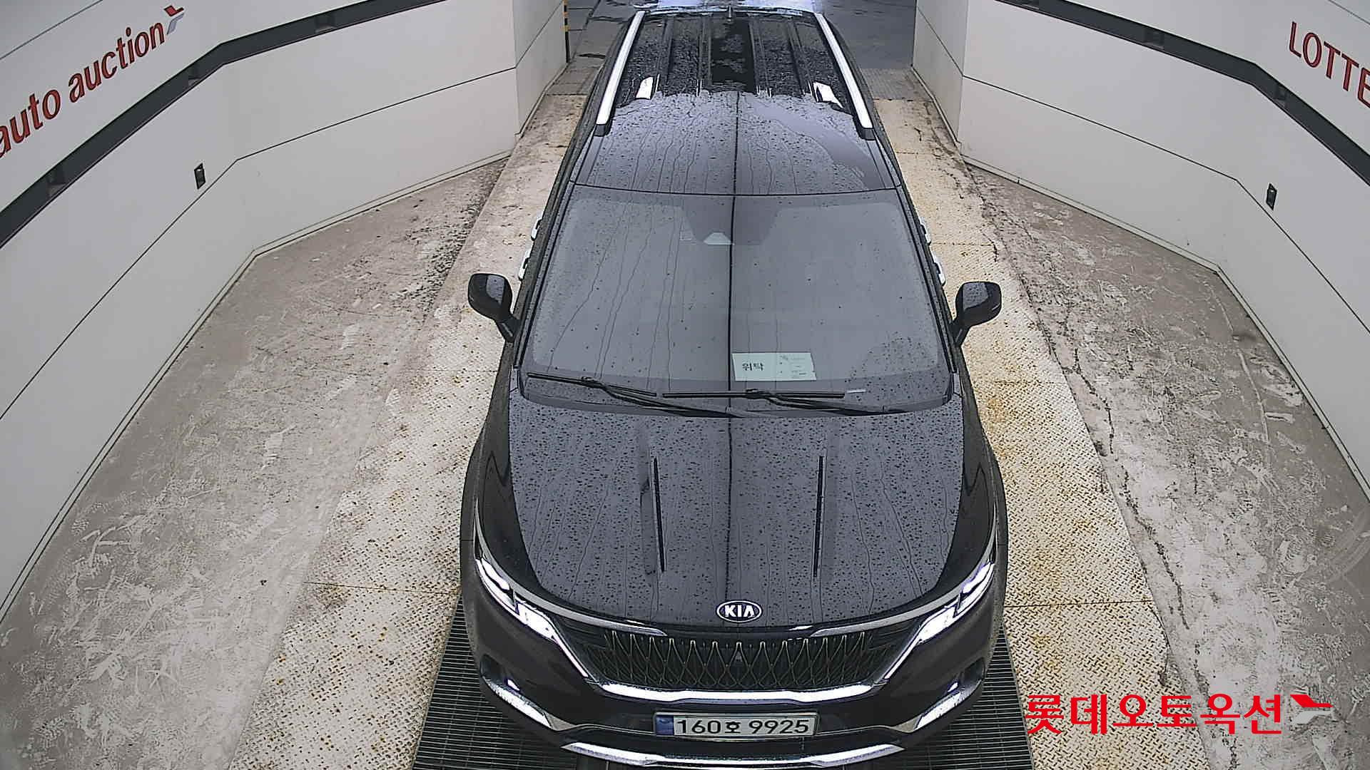 2021 - kia carnival