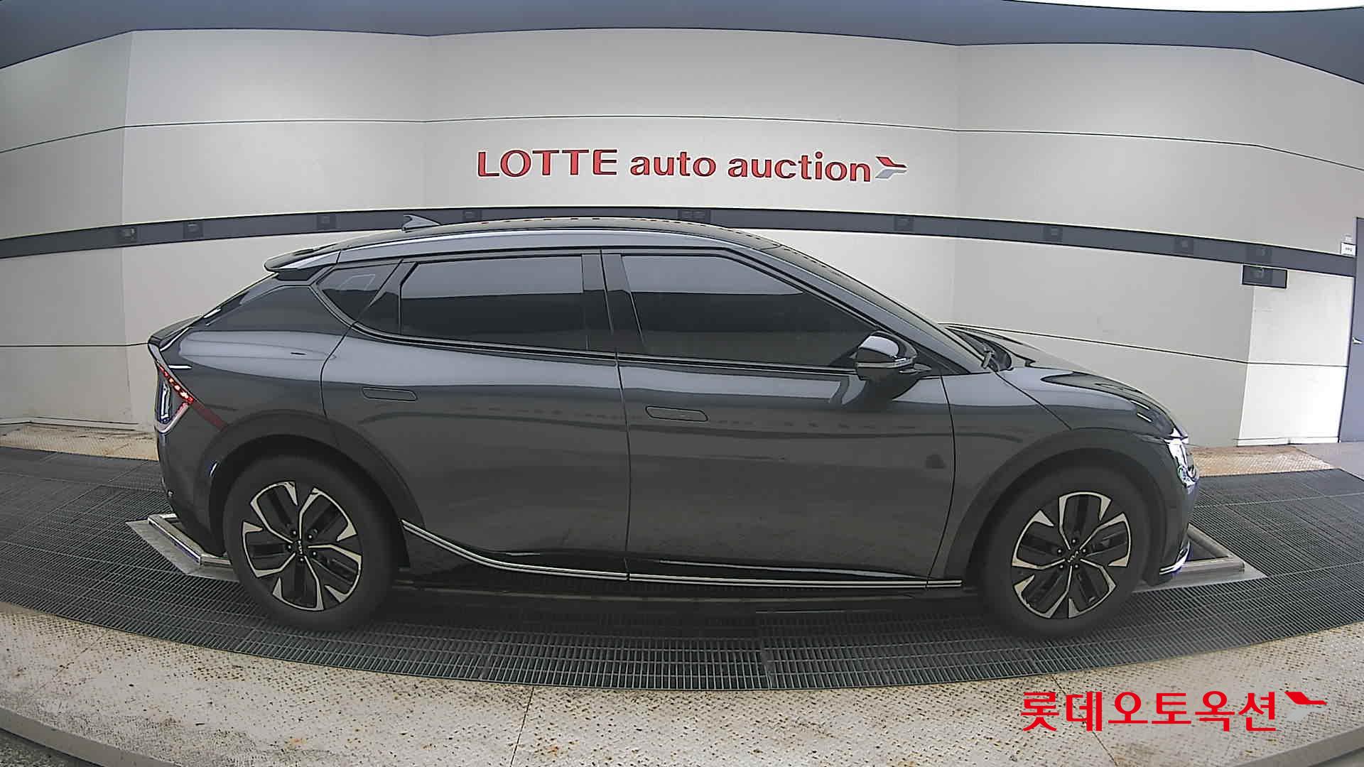 2023 - kia ev6