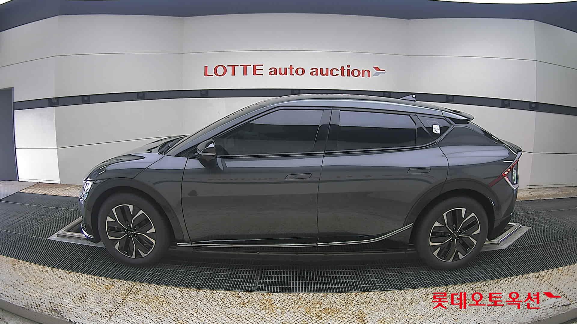 2023 - kia ev6