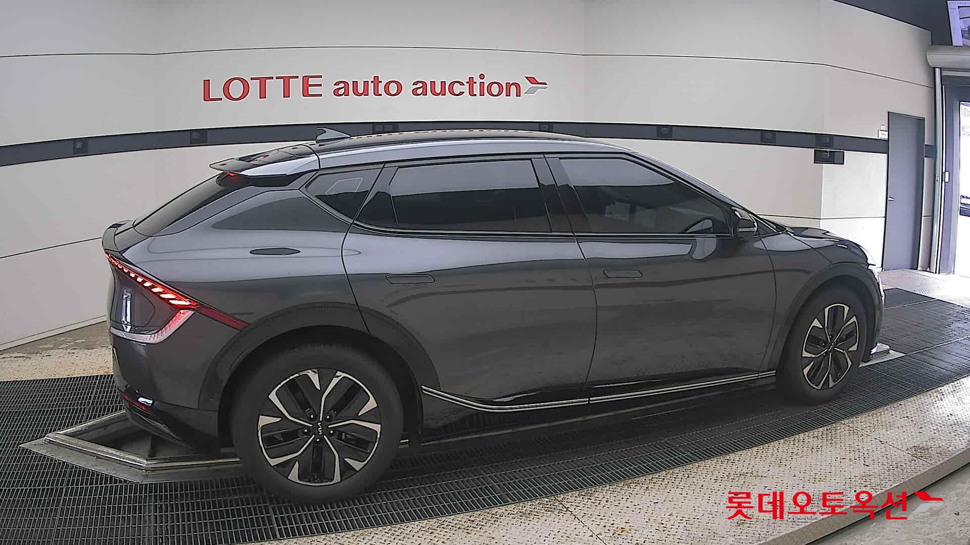 2023 - kia ev6