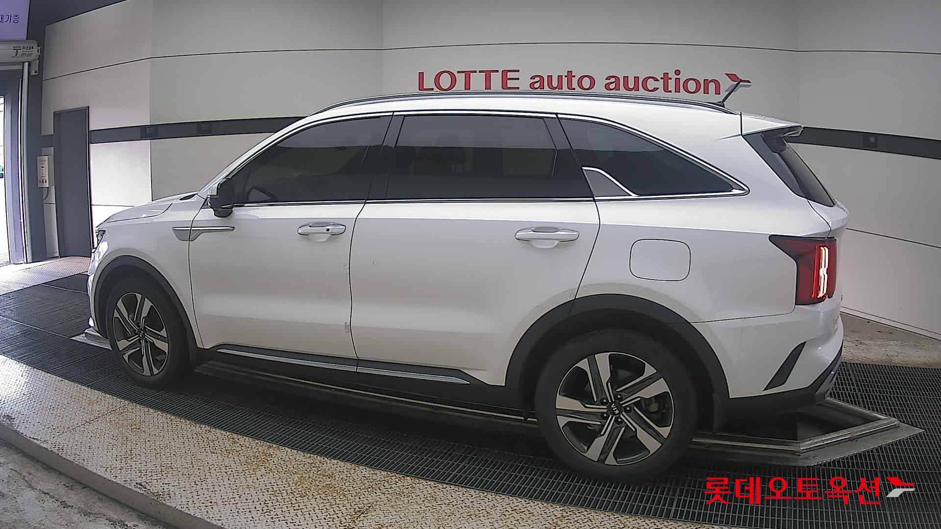 2021 - kia sorento